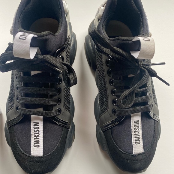 moschino sneakers - Picture 2 of 6